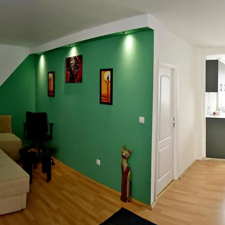 Three Aces Apartman Zemun